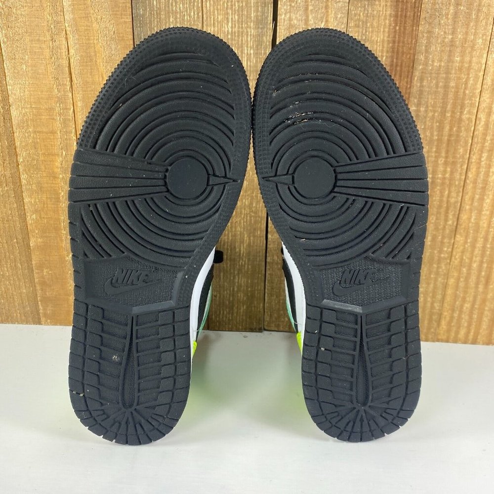 Jordan 1 Mid Pastel Black Toe Womens 6.5 Girls 5Y Green Purple Athletic Shoes - Picture 9 of 11